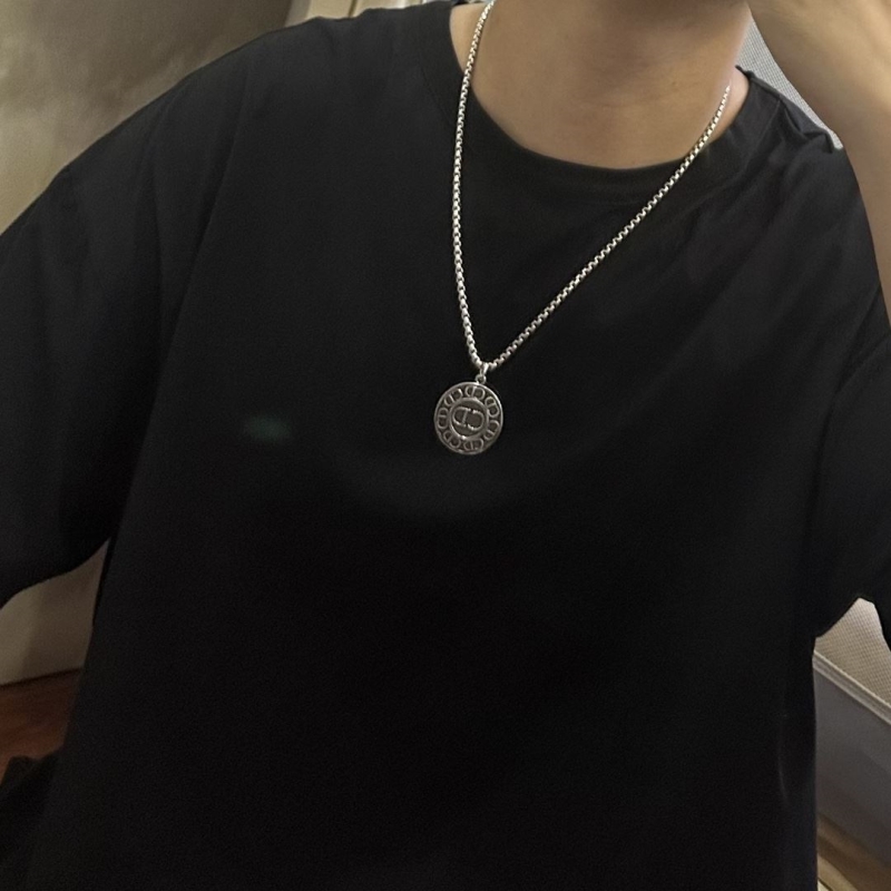 chr1st1an D10r necklaces